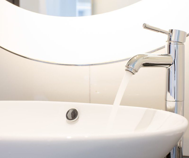 Plumbing tips for bathroom renovations